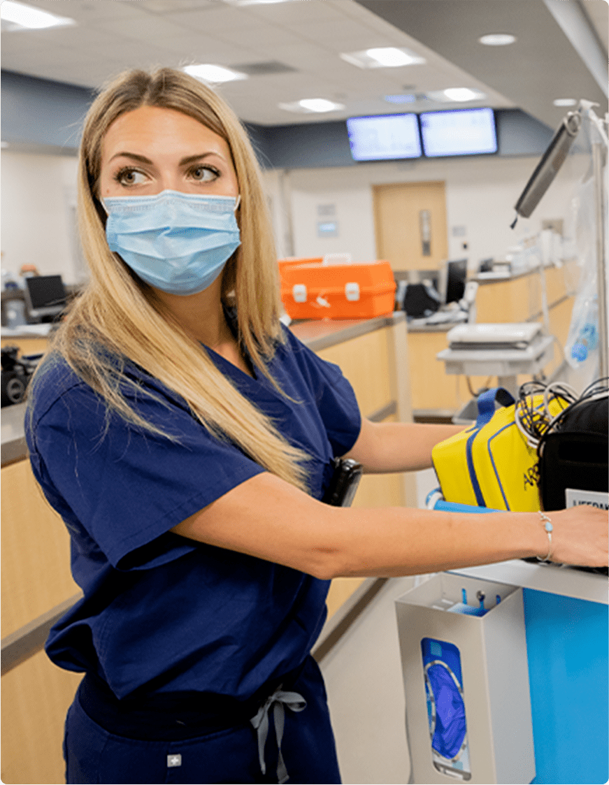 PCTResidency Img@2x-min Female nurse wearing mask